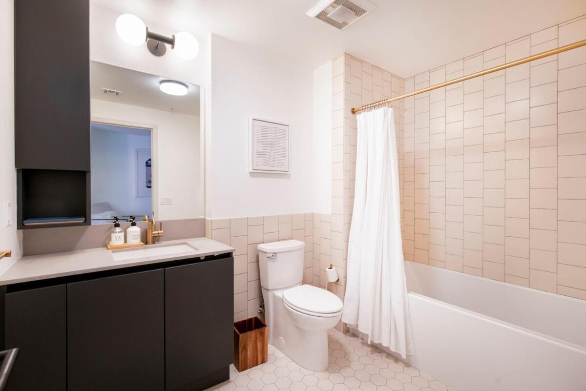 2Br Hollywood Luxurious Condo Los Angeles Dış mekan fotoğraf